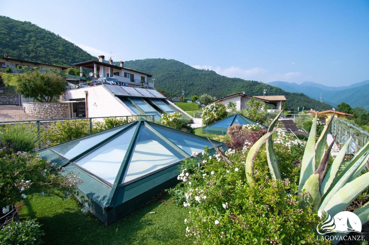 Villa Livia Luxury Roe ภายนอก รูปภาพ