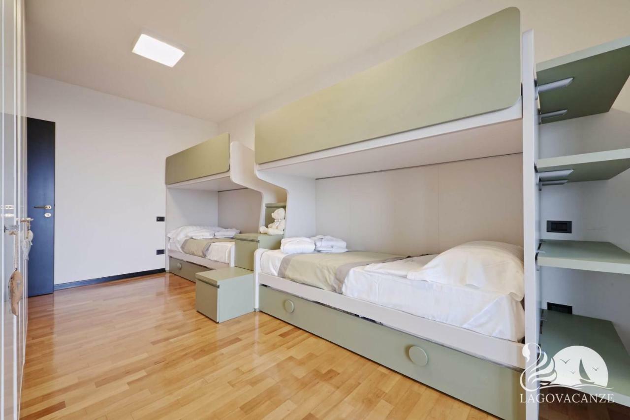 Villa Livia Luxury Roe ภายนอก รูปภาพ