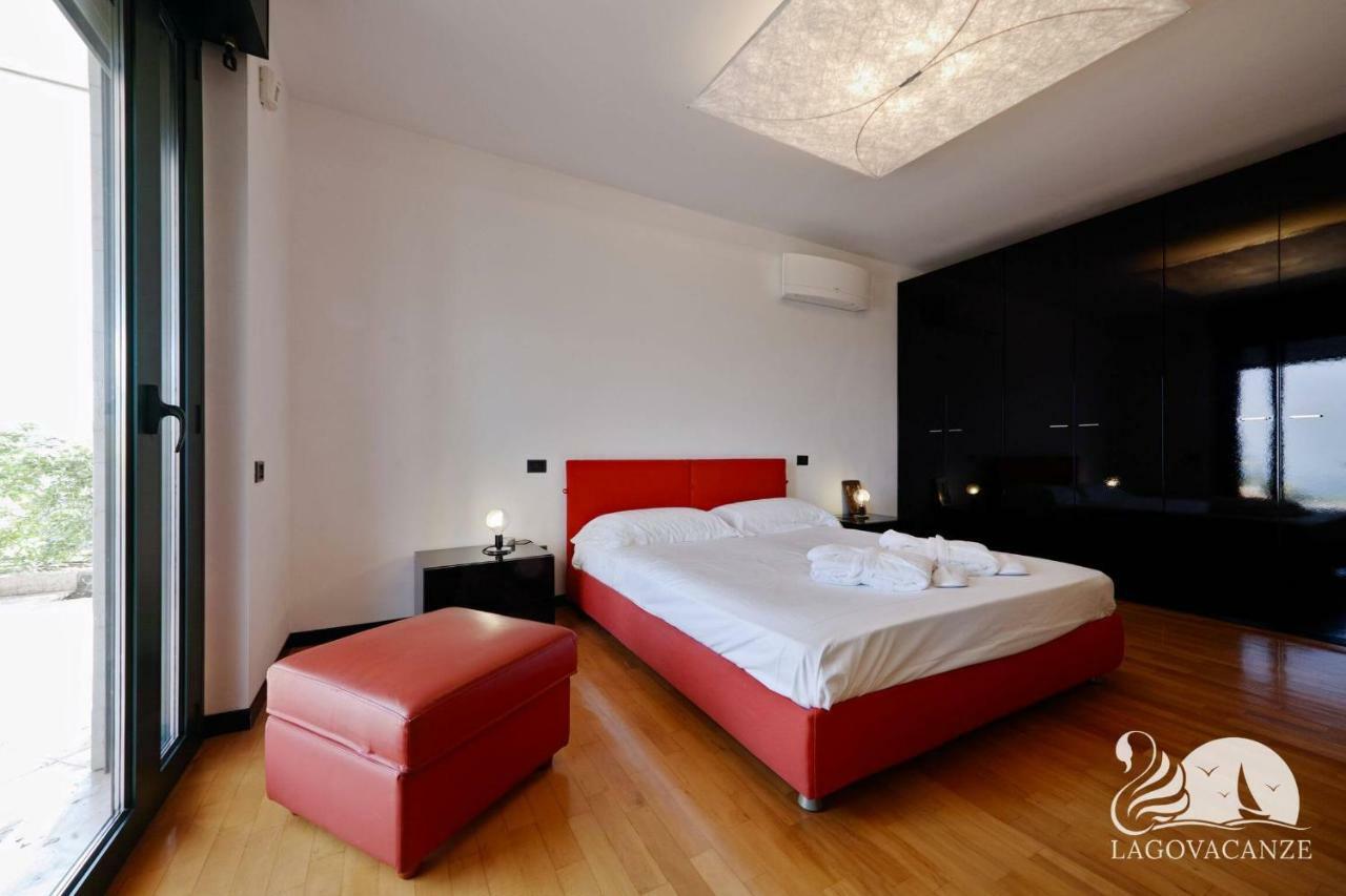 Villa Livia Luxury Roe ภายนอก รูปภาพ