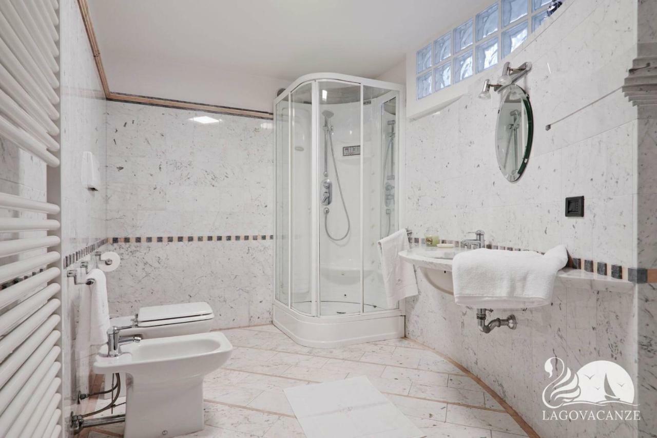 Villa Livia Luxury Roe ภายนอก รูปภาพ